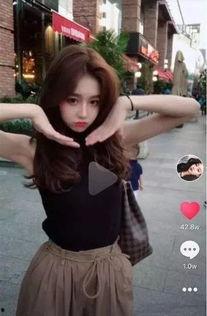 抖音网红黑料吃瓜群,吃瓜群背后的真相与争议